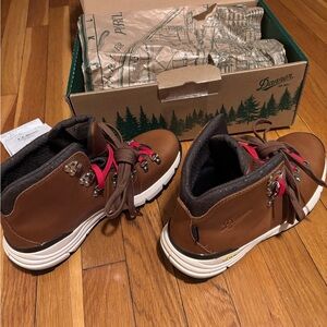 Danner Men's Tan and Red Hiking Boots